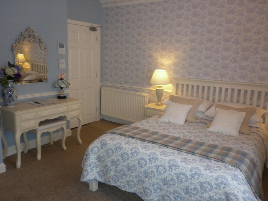 Comelybank Guesthouse Crieff Rum bild