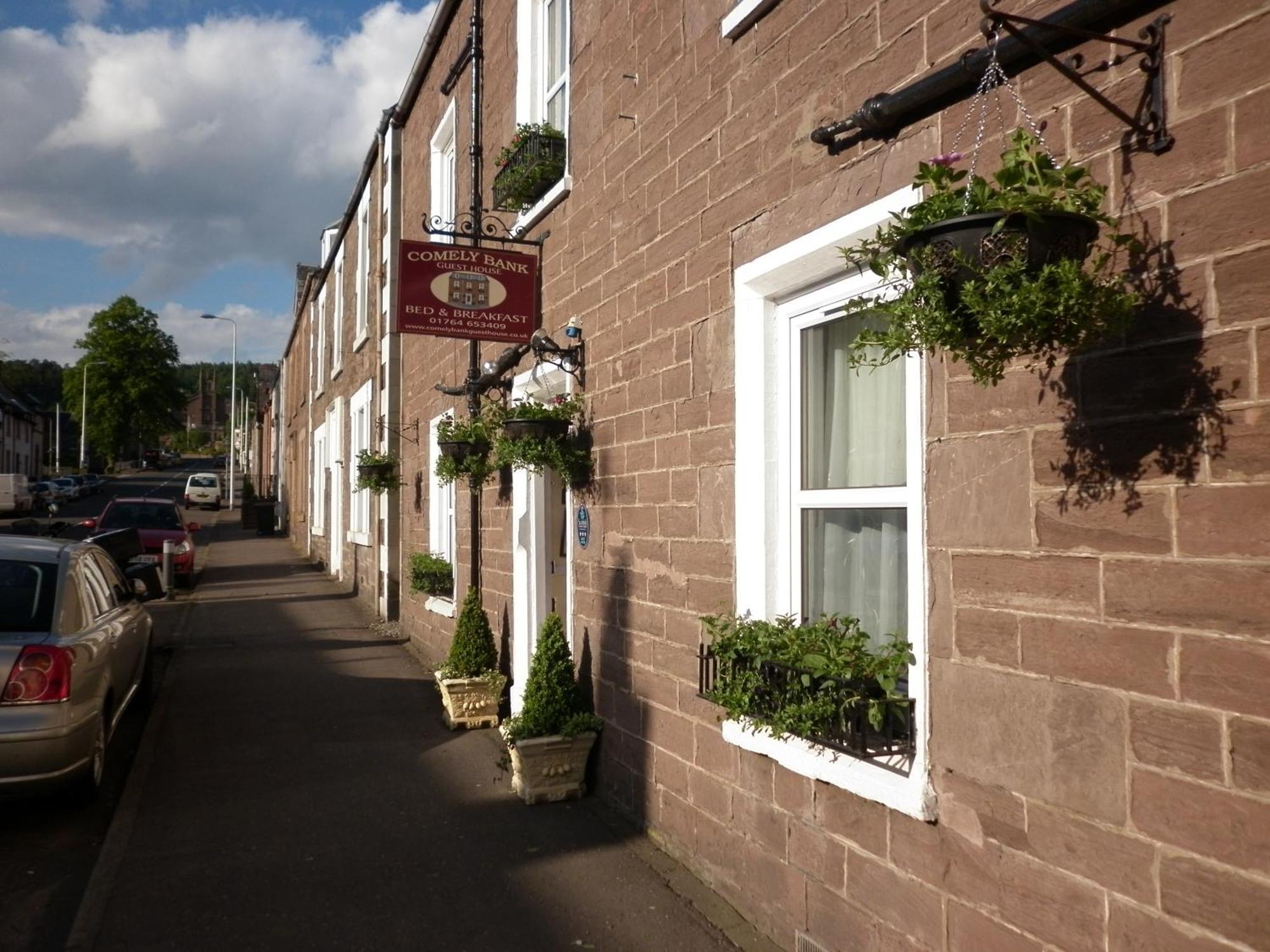 Comelybank Guesthouse Crieff Exteriör bild