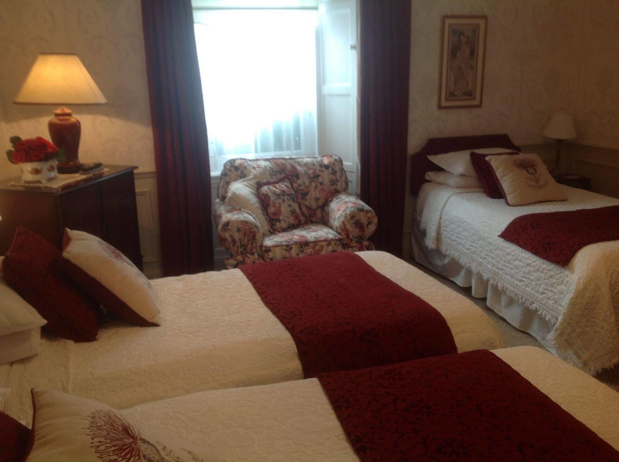 Comelybank Guesthouse Crieff Exteriör bild
